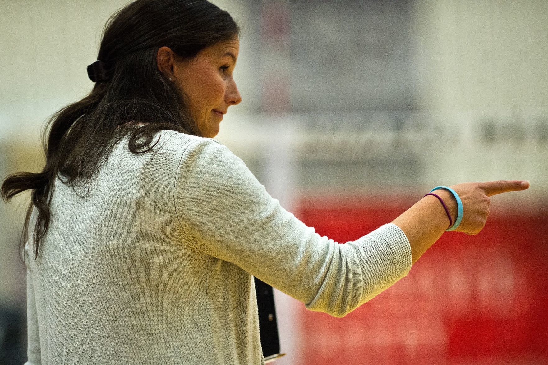 100318-blm-spt-8westvolley